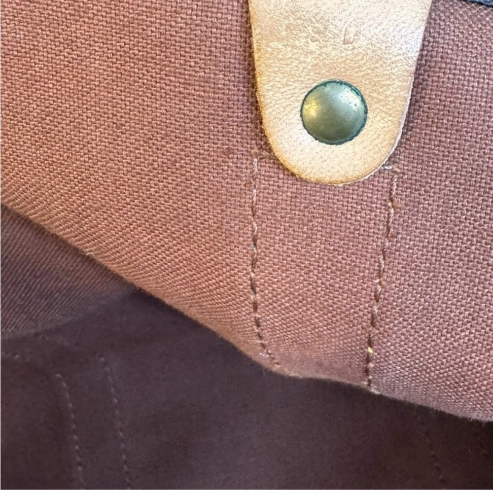 Louis Vuitton Keepall 55 Duffle Bag - Picture 9 of 10